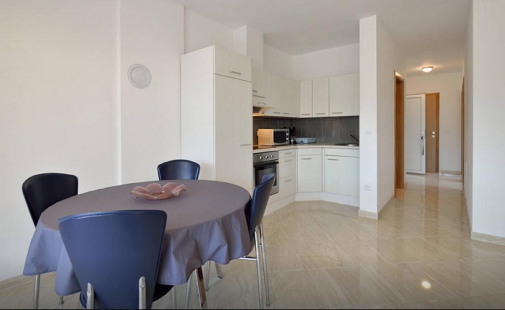 Apartment Una Pula Exteriör bild